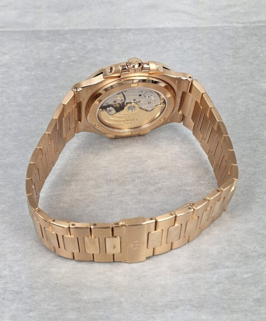 PATEK PHILIPPE NAUTILUS ROSÉ GOLD 5711/1R-001