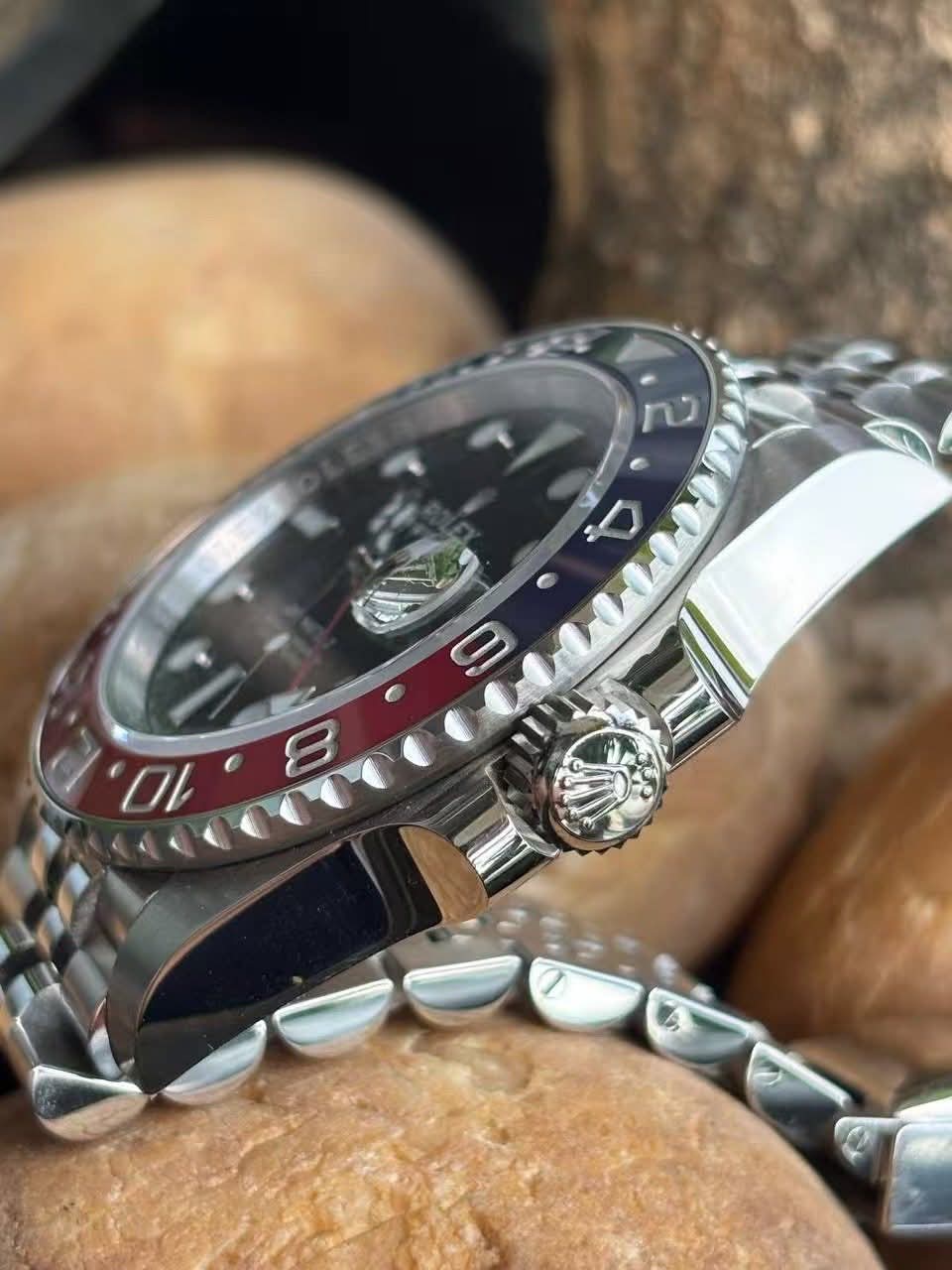 ROLEX GMT MASTER II PEPSI JUBILÈE