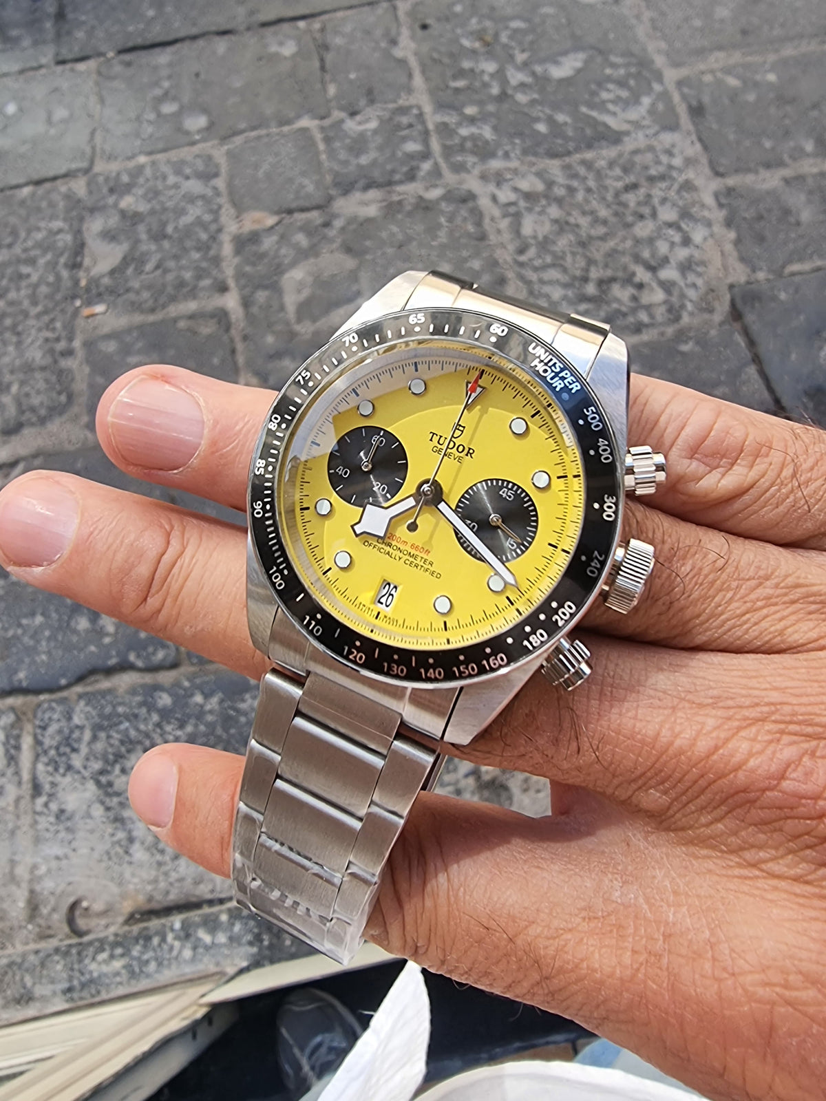 TUDOR BLACK BAY CHRONOGRAPH " BUMBLEBEE"